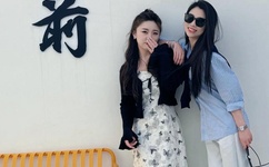 曰本无码人妻丰满熟妇5G影院